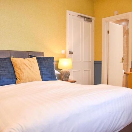 The Dunstanburgh Castle Hotel Embleton  Exterior photo