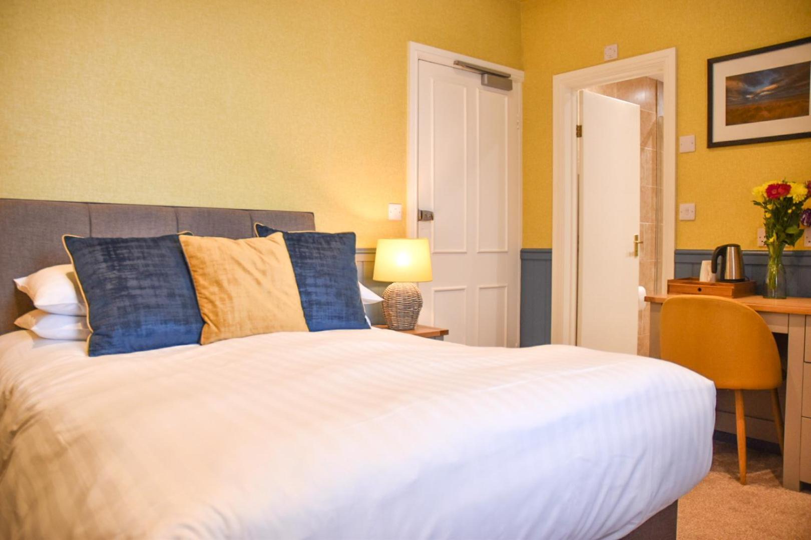 The Dunstanburgh Castle Hotel Embleton  Exterior photo